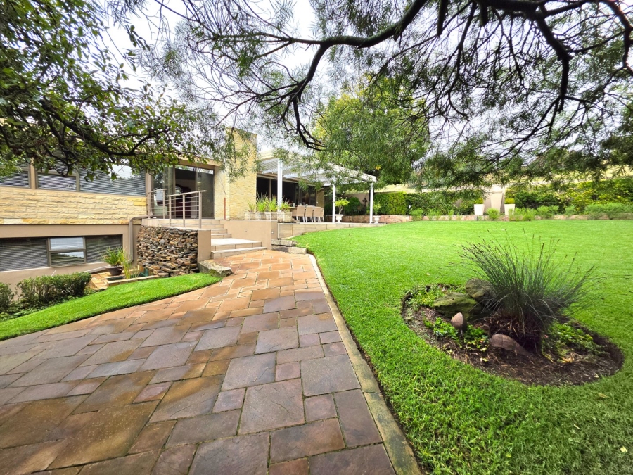 4 Bedroom Property for Sale in Eureka Free State